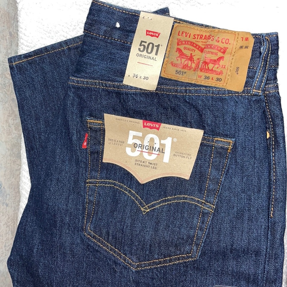 Men’s Levi’s 501 button fly 36x30 Levi